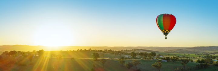 Hot air balloon in Orange