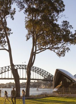 Royal Botanic Garden in front of the Sydney Opera House