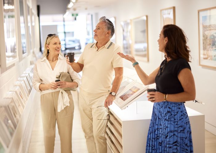 People enjoying a personalised tour with Splendour Tailored Tours at Aquabumps, Bondi