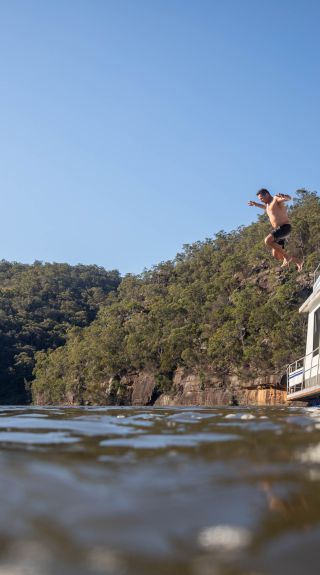 House boating in the Hawkesbury