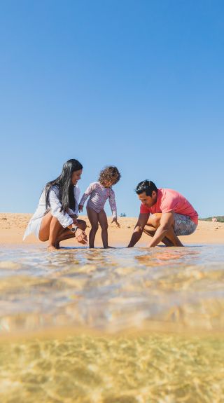 Family enjoying day at Mona Vale Beach, Mona Vale