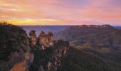 Three Sisters - Sunrise over Jamison Valley, Blue Mountains